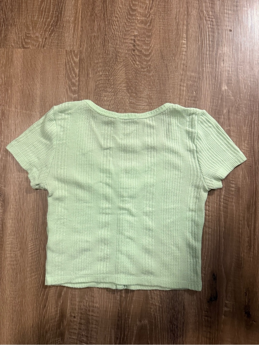 Elodie Mint Button-Front Ribbed Crop Top - Picture 2 of 4